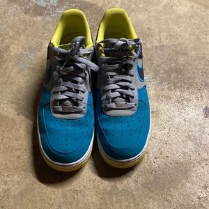 Brand new Air Force 1’s. Worn twice. Come with box.